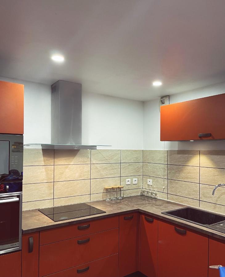 Superbe Appartement Avec Boxe Proche De Paris Pierrefitte-sur-Seine Luaran gambar